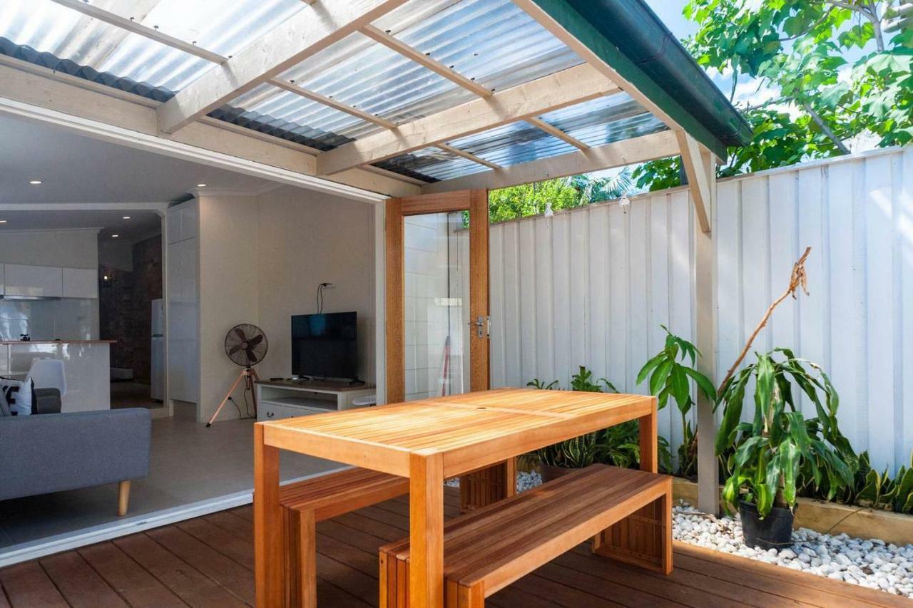 Hidden Gem In Balmain - Close To Shops ,Wifi, Aircon Sydney Exterior photo