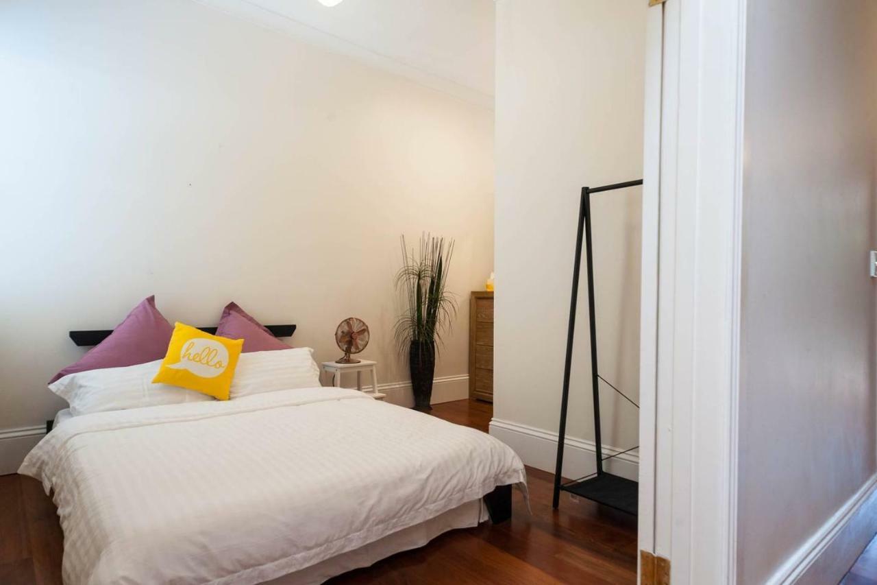 Hidden Gem In Balmain - Close To Shops ,Wifi, Aircon Sydney Exterior photo